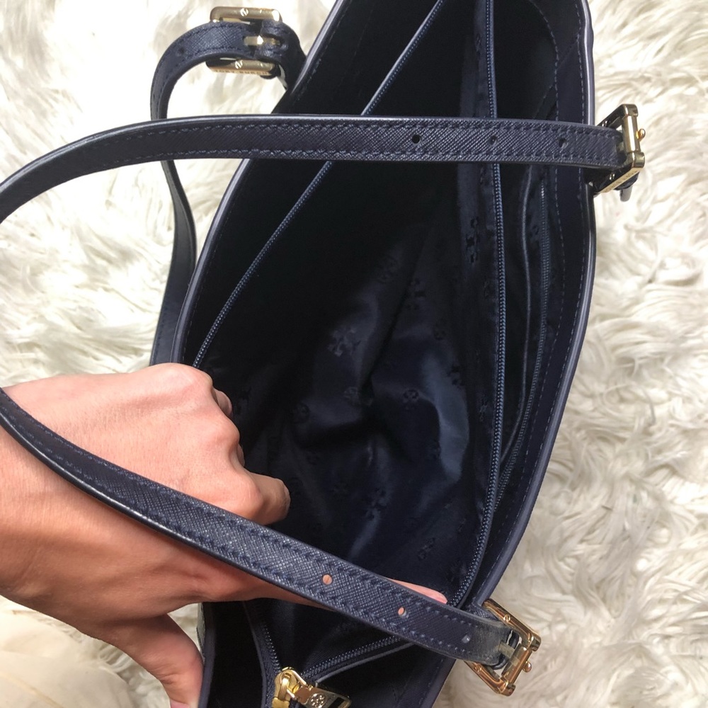 Tory Burch York Tote Purse in Navy - Picture 6 of 8